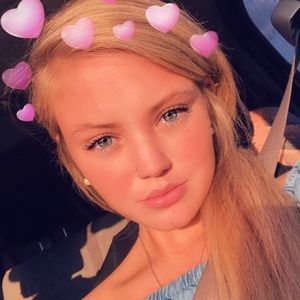 Meet your Posher, Macey